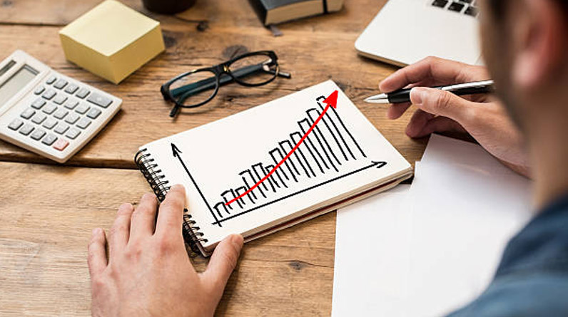 Scaling Smart: When and How to Grow Your Small Business Scaling Smart When and How to Grow Your Small Business