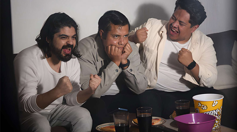 Why Weekends Were Made for Streaming Best TV Shows for Weekend Streaming