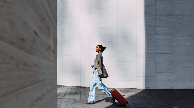 Minimalist Fashion: How to Create a Clean, Stylish Look Minimalist Fashion